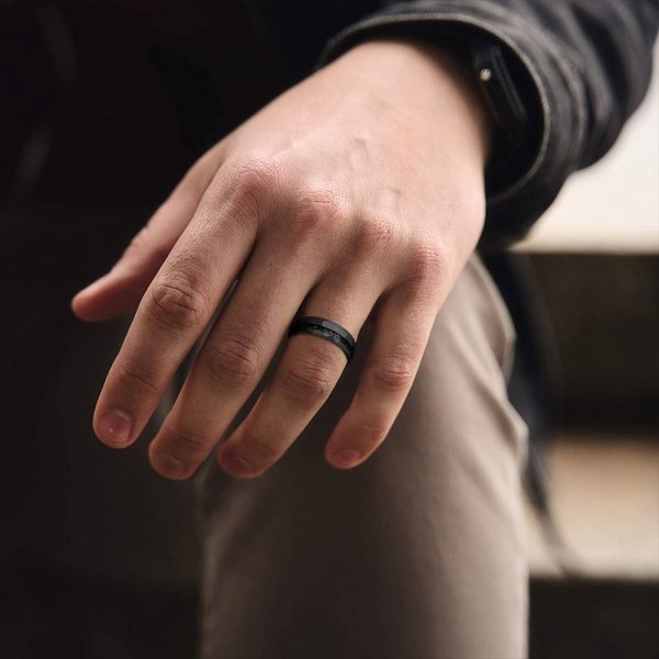The Black Panther | Special & Timeless Men's Wedding Bands